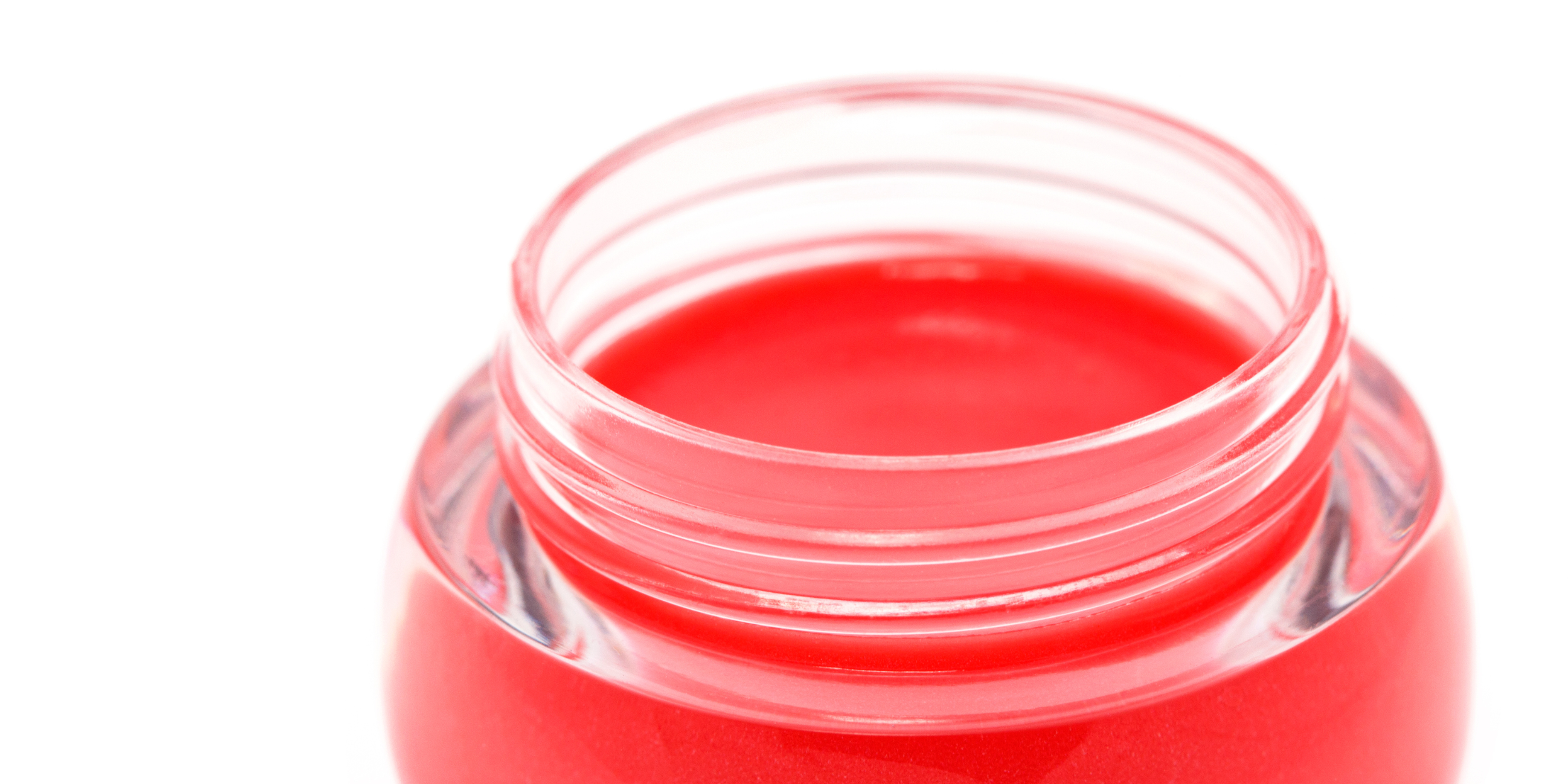 Flashback to your favourite lip balm of the 90’s: does it influence your candle choice today?
